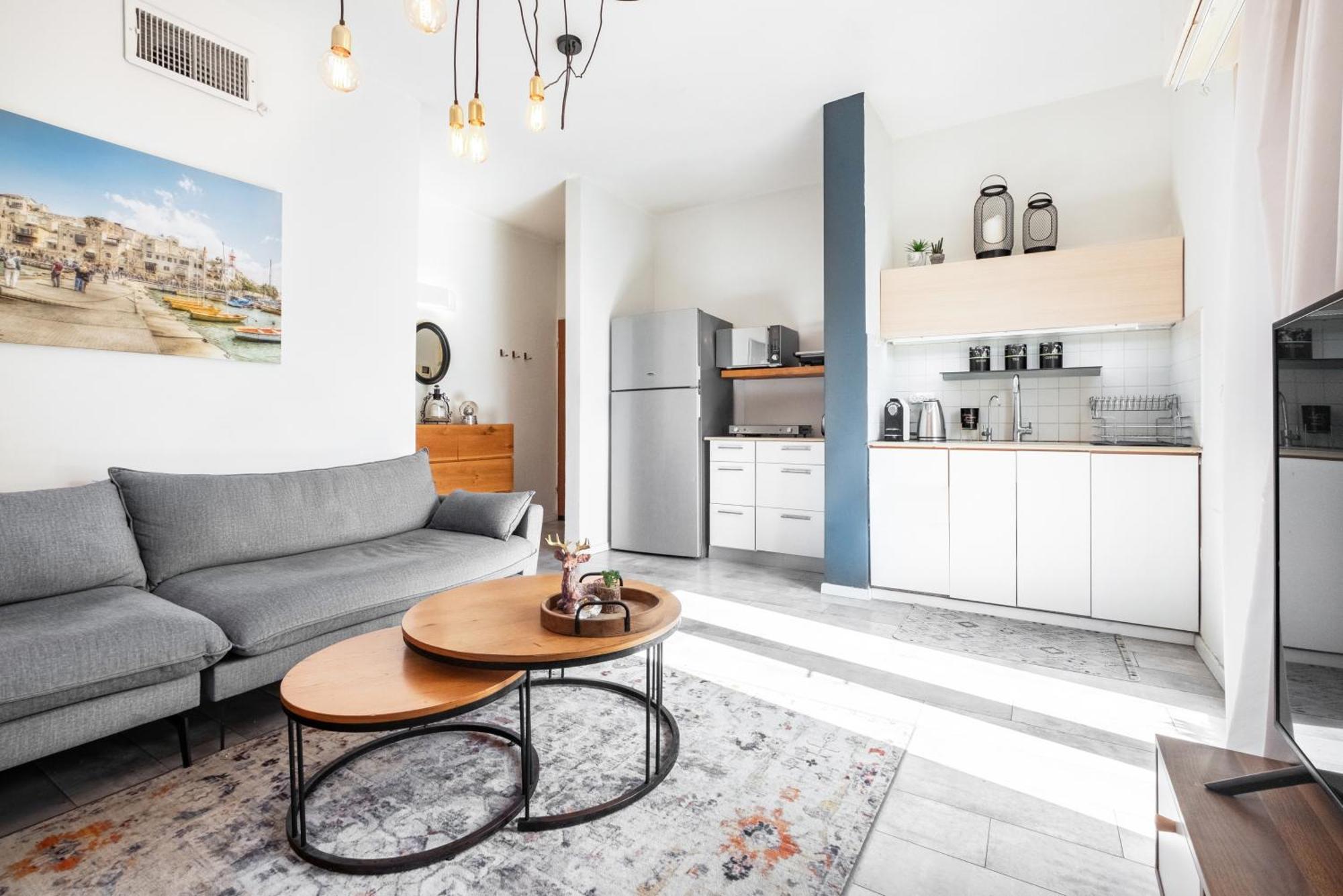 Premium 1Bd Apartment Near The Beach W/Balcony Тель-Авив Экстерьер фото