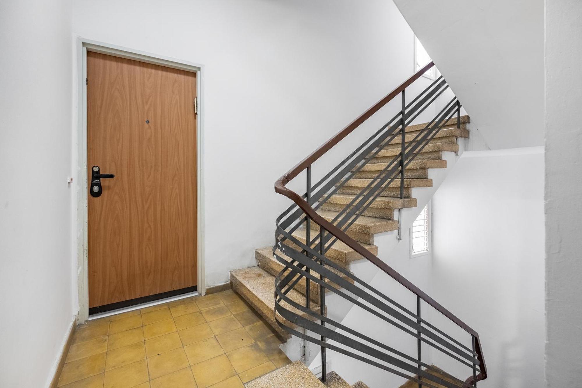 Premium 1Bd Apartment Near The Beach W/Balcony Тель-Авив Экстерьер фото